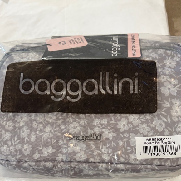 baggallini Light Petal Gray Modern Belt Bag Sling/NWT - Picture 9 of 13